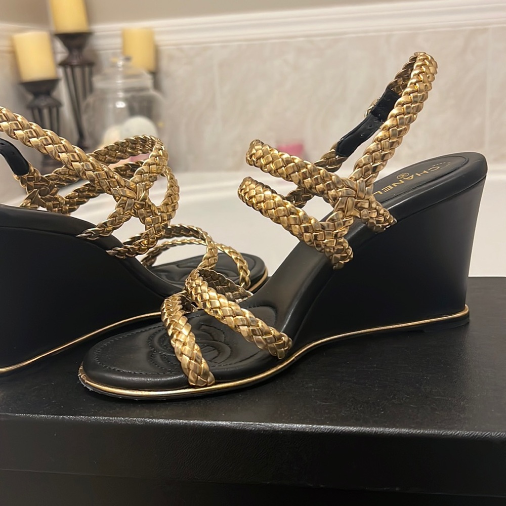 Chanel wedges